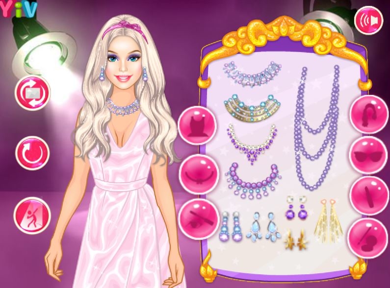 Barbie's City Break Fashion - Seja a estilista da Barbie em Jogos